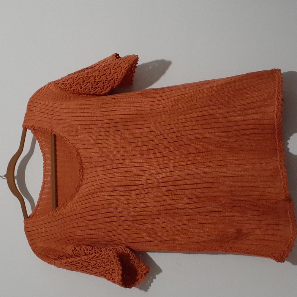 Womens Knit top